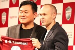 イニエスタとポドルスキはうまくいくのか？　その条件は...