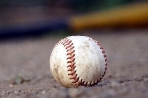 プロ野球、呪われた1日？　「頭部にボール直撃」続発で騒然