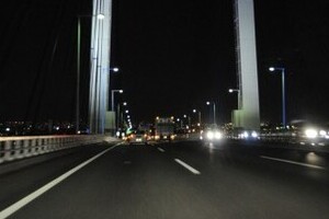 高速道侵入の自転車はねて逮捕　「悪いのはチャリの方では？」