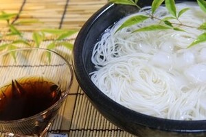 そうめんは「氷水」に入れちゃダメ！　専門家が語る「正しい食べ方」とは