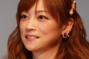 吉澤ひとみ容疑者ひき逃げ動画　歩行者たちはなぜ助けに行かなかったのか