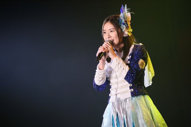 SKE48の10周年記念特別公演でソロ曲「神々の領域」を披露する松井珠理奈さん　（C）AKS