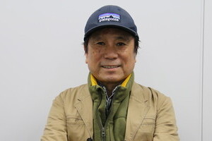 近田春夫「昔よりとにかく強くなってる」　38年ぶりソロ作は児玉雨子、のんら起用の「J-POP」【インタビュー】