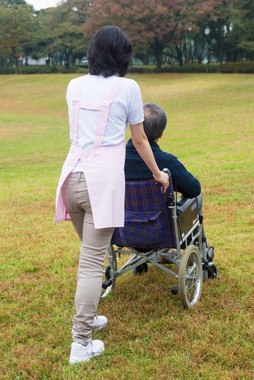 「単純労働」呼ばわりに反感続々（写真はイメージ）