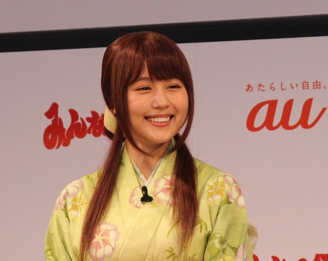 妹の有村架純さん