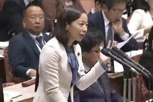 学生バイト増の理由は生活苦か、就活の好調か　国会論争で「認識の断絶」浮き彫り