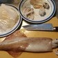 イカを捌いたら、中から7センチの「オオグソクムシ」が...！　専門家も「初めて見た」珍事、その原因は？