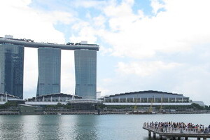 フェイクニュース拡散で禁固10年も...　他人事でないシンガポールの「対策法」成立