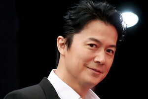 福山雅治、インスタでも体当たり　着ぐるみ姿にファン「ゆるキャラなのに...」