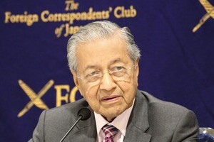 「ルック・イースト」提唱から40年弱　マハティール首相が語るマレーシアの今