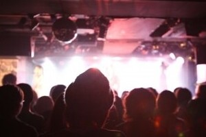 チケット転売禁止法、早くも透ける限界　施行でどこまで「変われる」のか