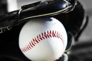 プロ野球「優勝ビールかけ」の起源　ノムさんとの意外な関係