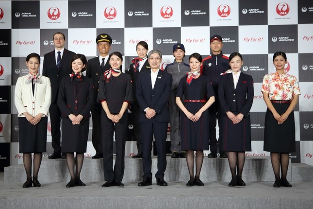 制服の刷新は2013年6月以来、約7年ぶりだ