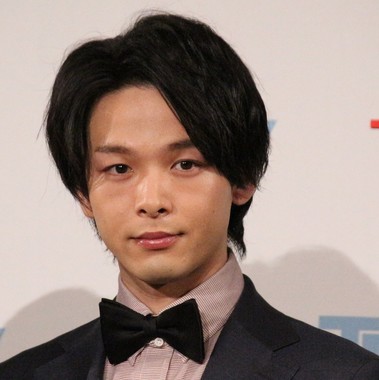 メンヘラ製造機か モラハラ男か 凪のお暇 中村倫也vs高橋一生に どっちも好きすぎて無理 J Cast ニュース 全文表示