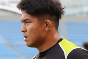 ラグビーの「ジャッカル」ってどんなプレー？　裏で輝く姫野和樹選手の得意技
