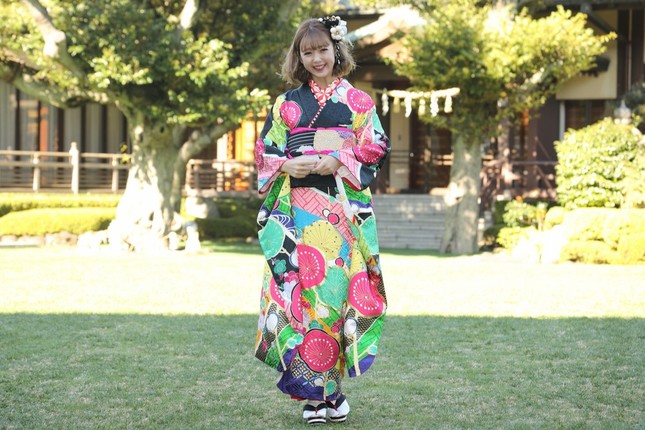 藤田ニコルさん