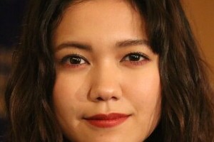 二階堂ふみ、愛犬に「似てる！かな」　ファンも認めた？「目そっくり」2ショット