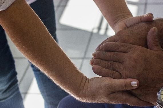 社会保障をめぐる厳しい現実にどう立ち向かうのか（画像はイメージ）
