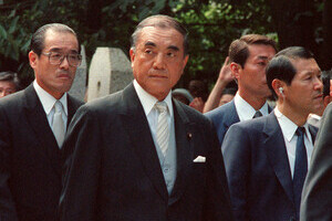 中曽根康弘氏、自ら遺した「誤算」の記録　オフレコメモが語る「靖国公式参拝」...85年夏、何が起きていたのか