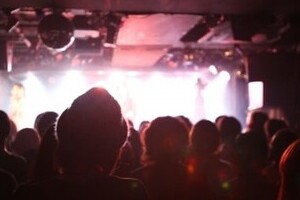 アイドル界、変わる「客層」と「作法」　ジャンプ禁止・撮影解禁のハロプロが目指すものは