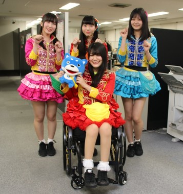 猪狩ともかさん。写真はJ-CASTニュース編集部を訪れた時のもの