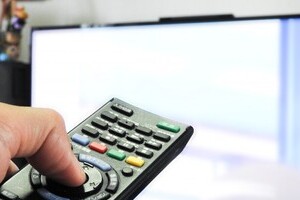 鈴木杏樹の不倫報道、喜多村緑郎の映像が「別人」だった　「スッキリ」が謝罪