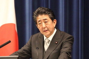 安倍首相、道知事マネた？「指導力」アピールも...　関係者が見た「焦り」と「専門家軽視」