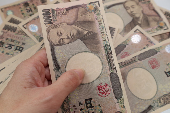 報酬「持ち逃げ」防ぐこと目指す（イメージ）