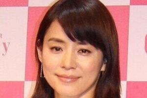 女優も惚れた　石田ゆり子「アプリで男性に変身」姿