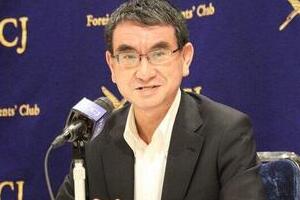 河野防衛相はなぜ「異例の発表」を？　奄美沖潜水艦「中国と推定」がもつ意味