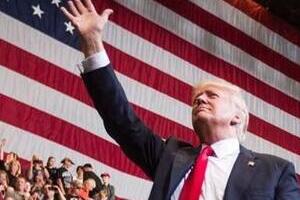 岡田光世「トランプのアメリカ」で暮らす人たち 混乱と分断の中の「独立記念日」