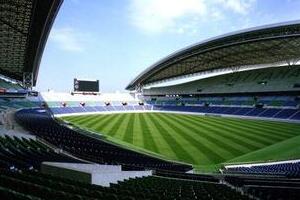 指笛、大声...浦和レッズサポの「禁止行為」にOB苦言　クラブ「ルールを周知徹底する」