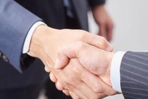 内定者の4人に1人が「複数社受諾」　コロナ禍で「取り消し不安...」学生と企業の本音