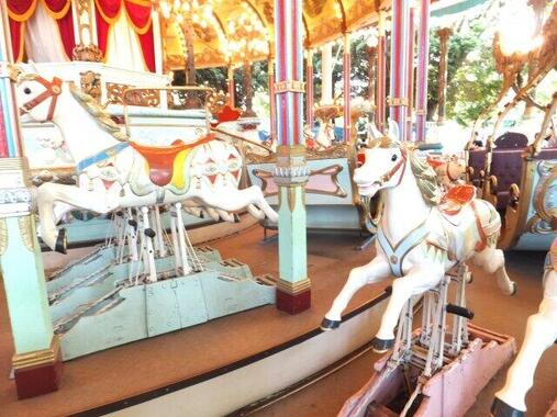 としまえんにある世界最古級のメリーゴーランド「カルーセルエルドラド」