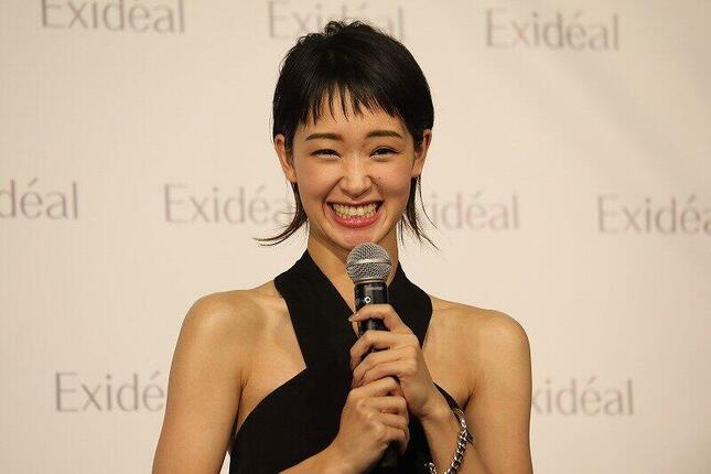 美顔器ブランド「Exideal」（エクスイディアル）の新製品発売イベントに出席した剛力彩芽さん