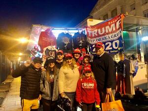 岡田光世「トランプのアメリカ」で暮らす人たち 勝利信じる「トランプ・ファイター」とは何者なのか