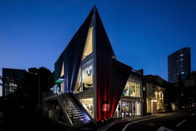 THE LOUNGE TOKYOの外観