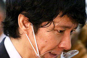 渡部建の顔描いた？風船だけ「破裂」　王様のブランチの演出に「いい大人がやることでは...」