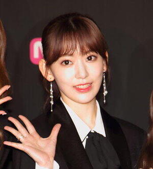 IZ*ONE活動終了の宮脇咲良「5年後はアイドルしてたい」　舞台は日本？韓国？