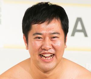 とにかく明るい安村の松山英樹モノマネは似てるのか？　反応二分「本人かと」「なんか違う」