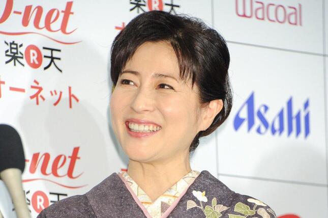 2020年に亡くなった岡江久美子さん（写真：Pasya/アフロ、2013年撮影）