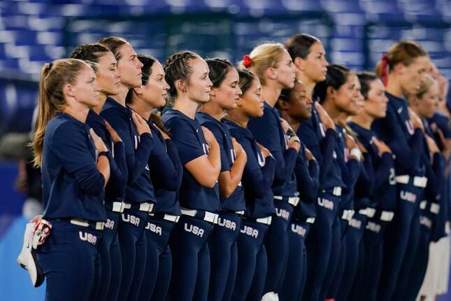 ソフトボール女子米国代表（写真：AP/アフロ）