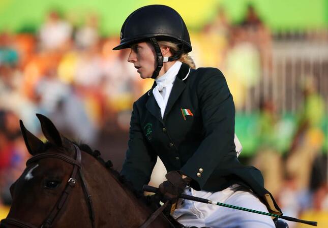 近代五種に出場するアイルランド代表のナタリア・コイル選手（写真：ロイター/アフロ）