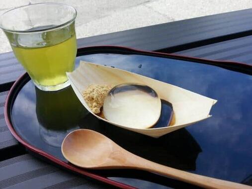 金精軒製菓の水信玄餅