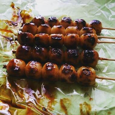 みたらし団子に違いが？【イメージ】