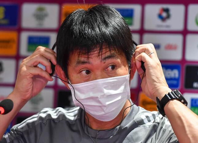 崖っぷちの森保監督（写真：新華社/アフロ）