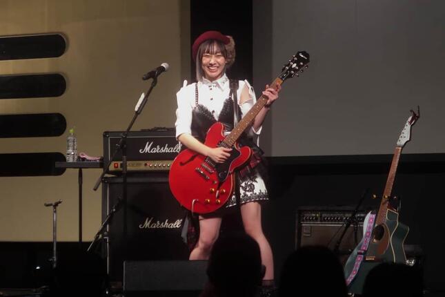 須田亜香里さんのライブでは、ファンが撮影できる時間も設けられた