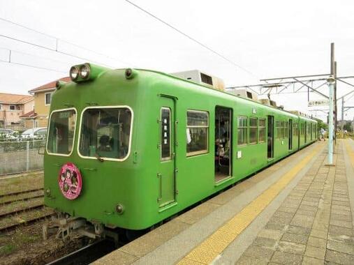 銚子電鉄の2000形電車。京王電鉄・伊予鉄道を経て銚子にやってきた