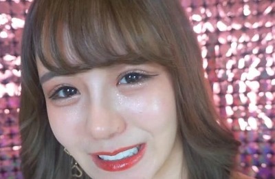 整形100回超の美容系YouTuber「顔面にかけた金額」公表　「イェイ！」「大台乗ったねぇ」