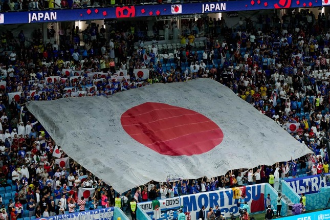 カタールW杯の現地日本代表サポーター（写真：MEXSPORT/アフロ）